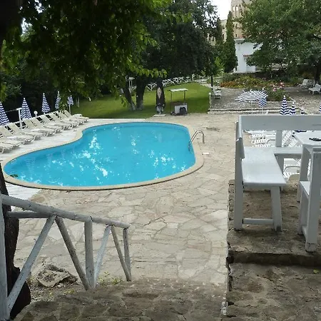 Zarya Hotel