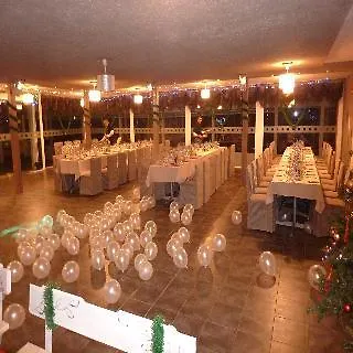 Hotel Zarya 2*