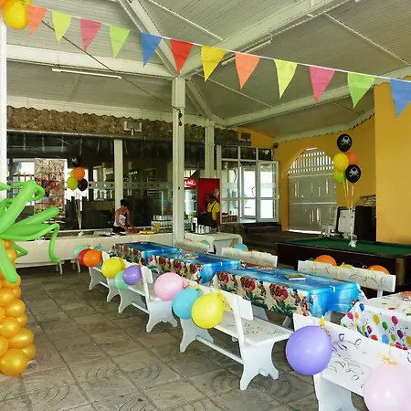Zarya Hotel 2*