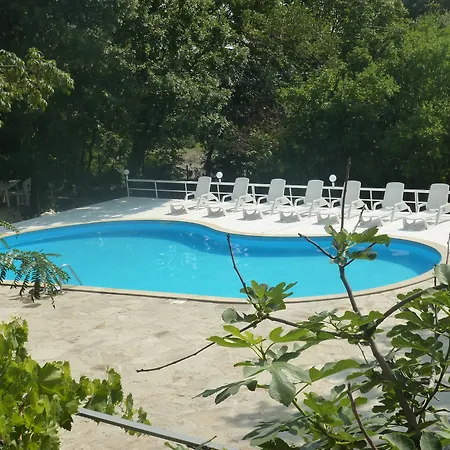 Zarya Hotel